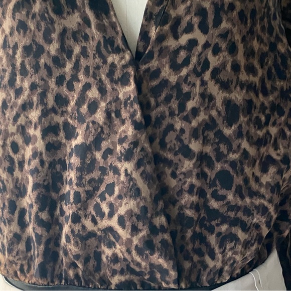 Good American Satin Wrap Bodysuit Leopard Print - Size 0 (XS) - Picture 8 of 14